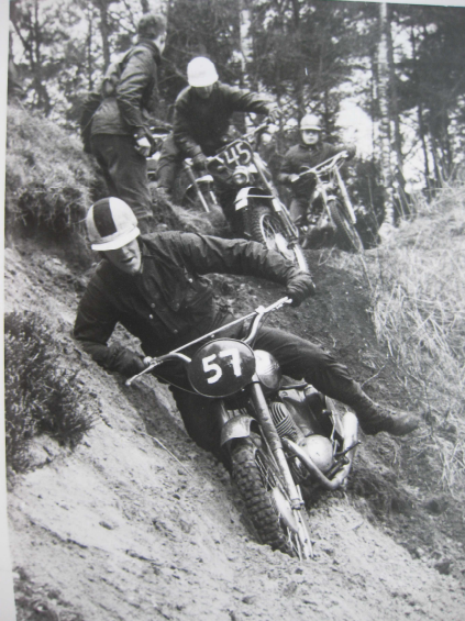Nu heet het ‘enduro’, maar Willem Bielderman was een verdienstelijk ‘modderrit-rijder’.